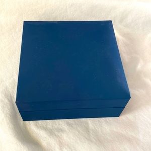 Blue Jewelry Holder Box 4”x4”